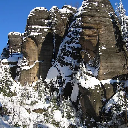 - Adrspach-felsen 1409 Pekov